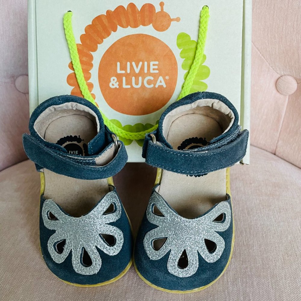 Livie & Luca Suede Petal Shoe Gray Size 6